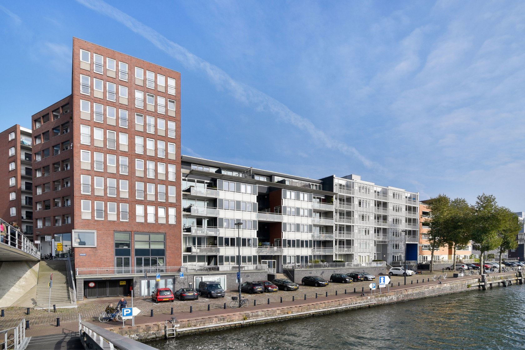 private-rentals for rent on Javakade 636