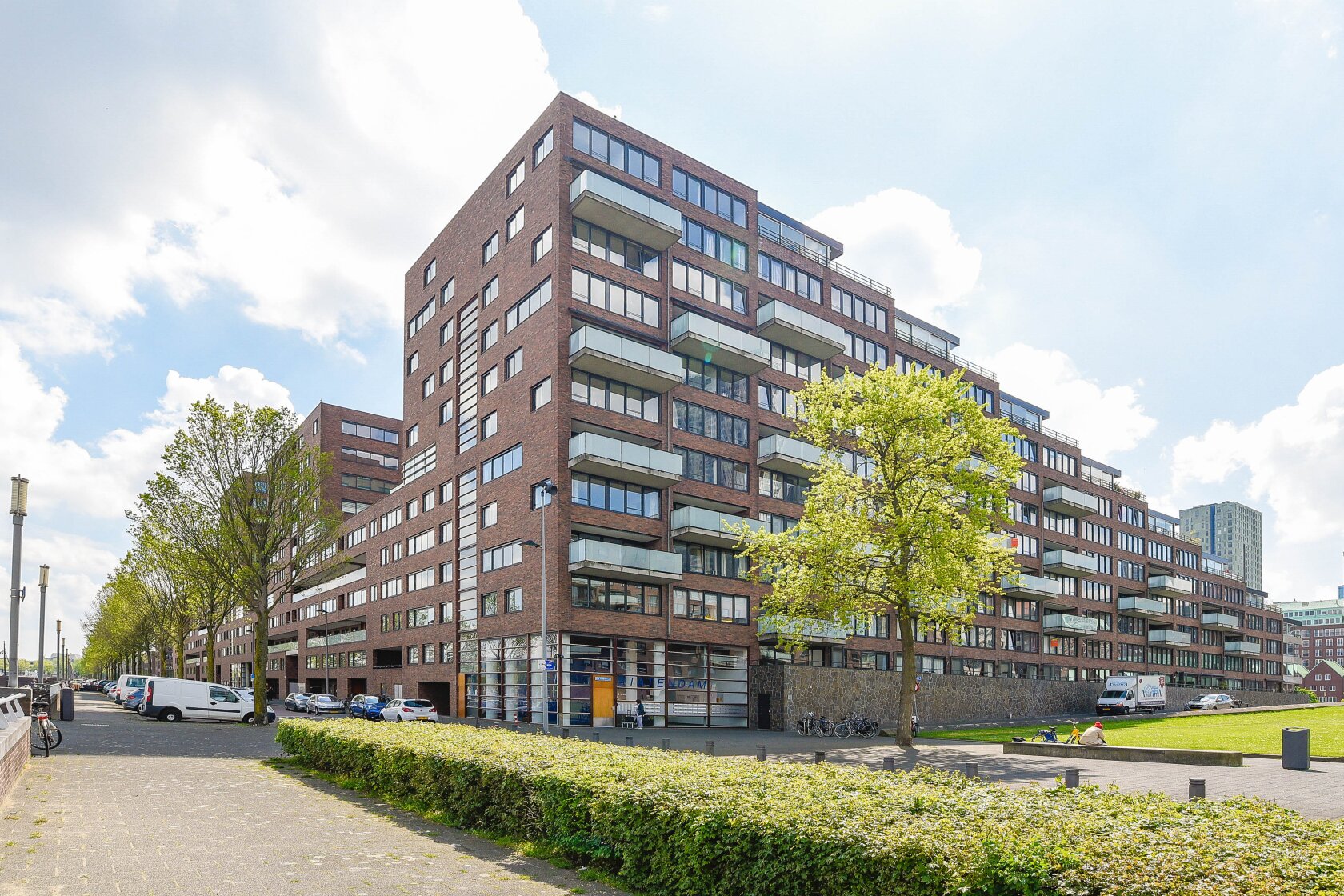 studios te huur op Louis Pregerkade 12