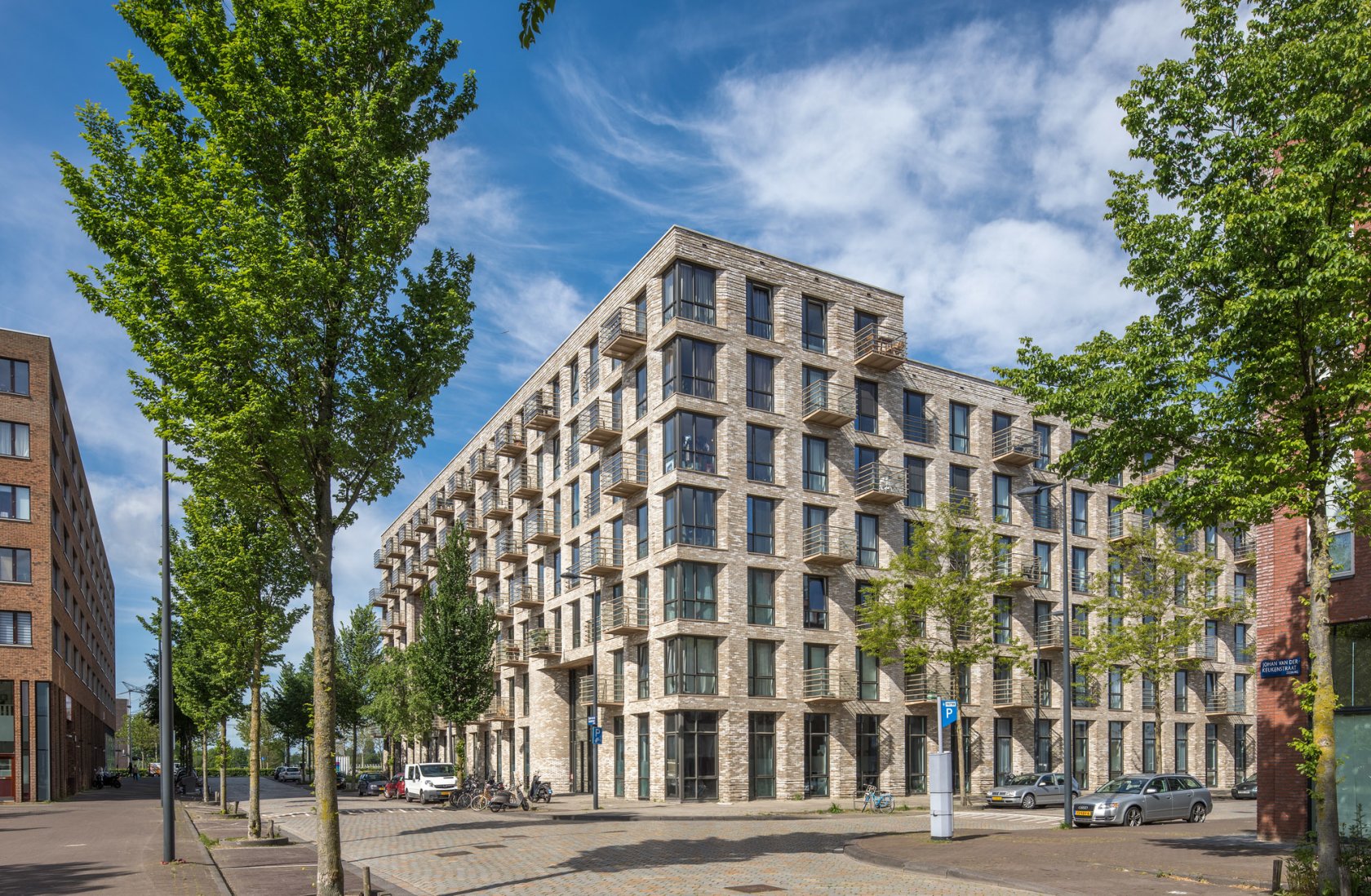 studios for rent on Johan van der Keukenstraat 73-B