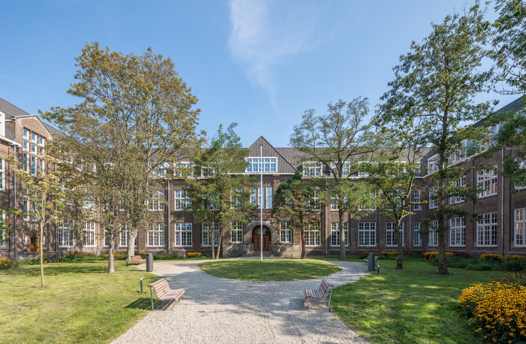 apartments for rent on Meester Cornelisstraat 137